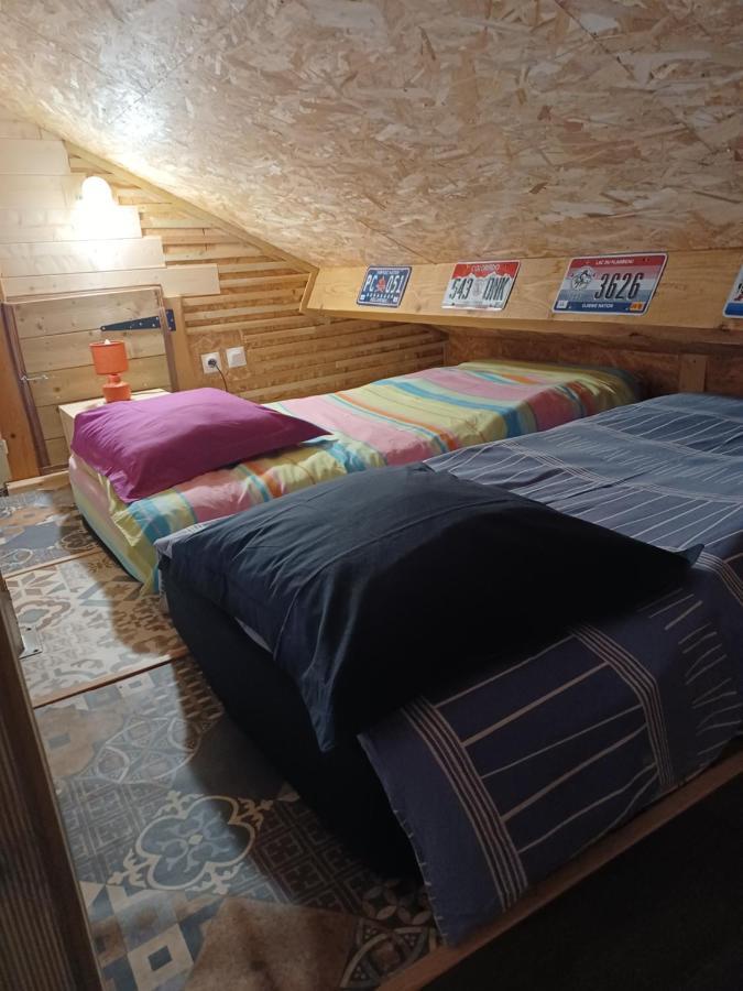 Chalet Chaleureux Avec Parking Garage Motos, Velos La Chapelle-aux-Chasses Exterior foto